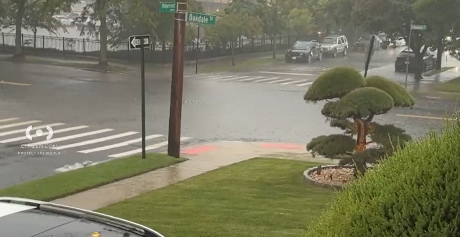 See it: Flooding starts in NYC amid thunderstorms