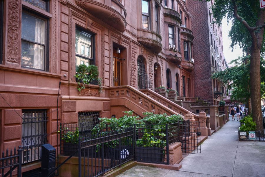 NYC pied-à-terre drama: Will there be collateral damage?