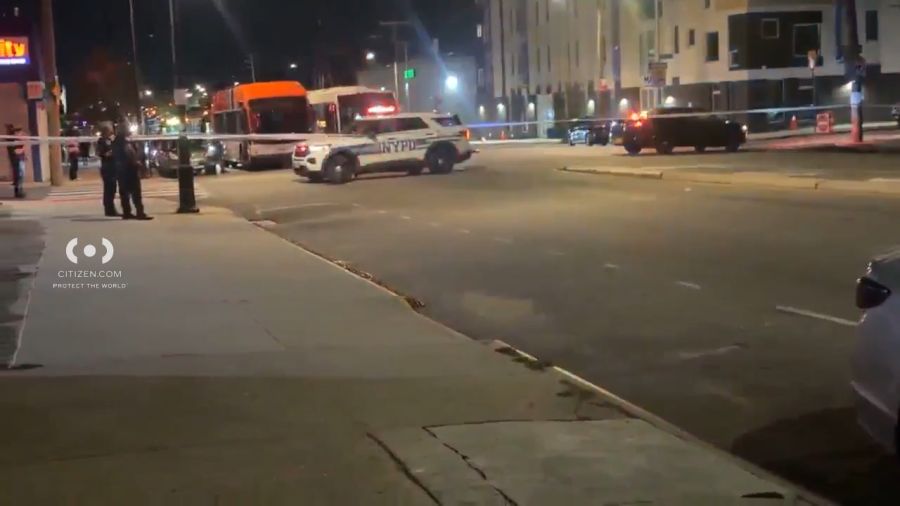 Man dies after being stabbed multiple times in Queens: NYPD
