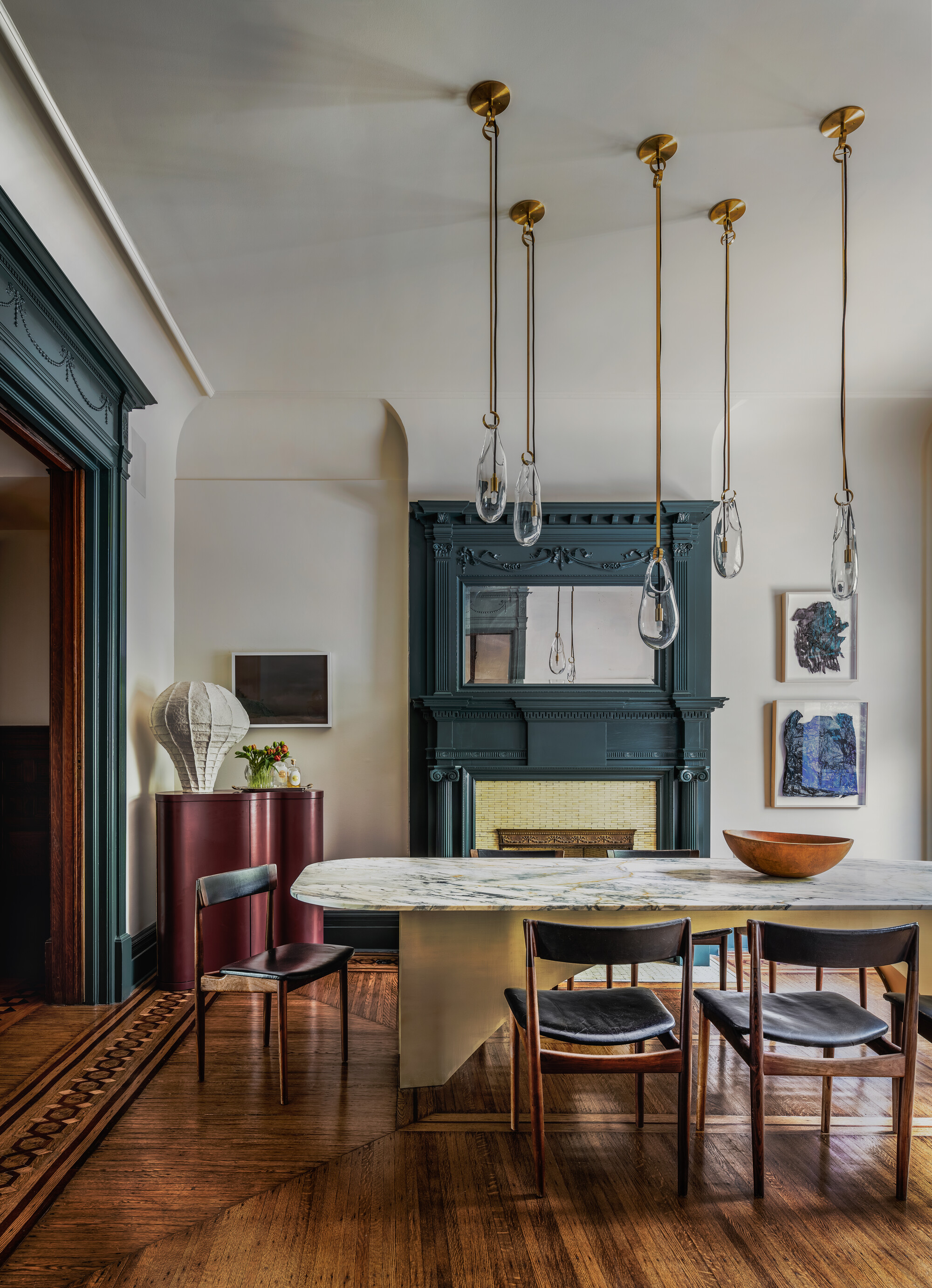DINING ROOM BLUE FIREPLACE MULTIPLE PENDANTS