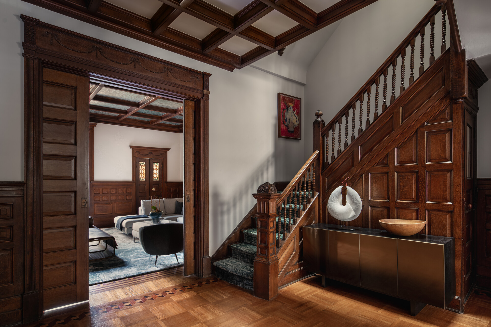 CENTER STAIR HALL VIEW INTO LIVING ROOM