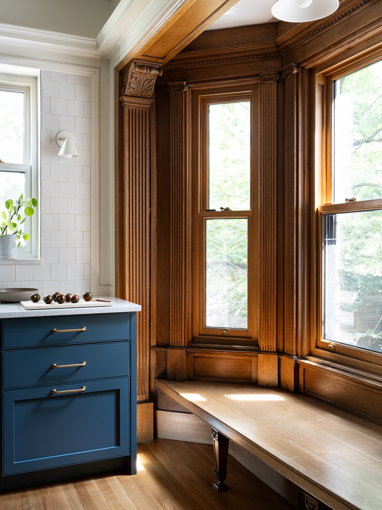 KITCHEN BAY WINDOW