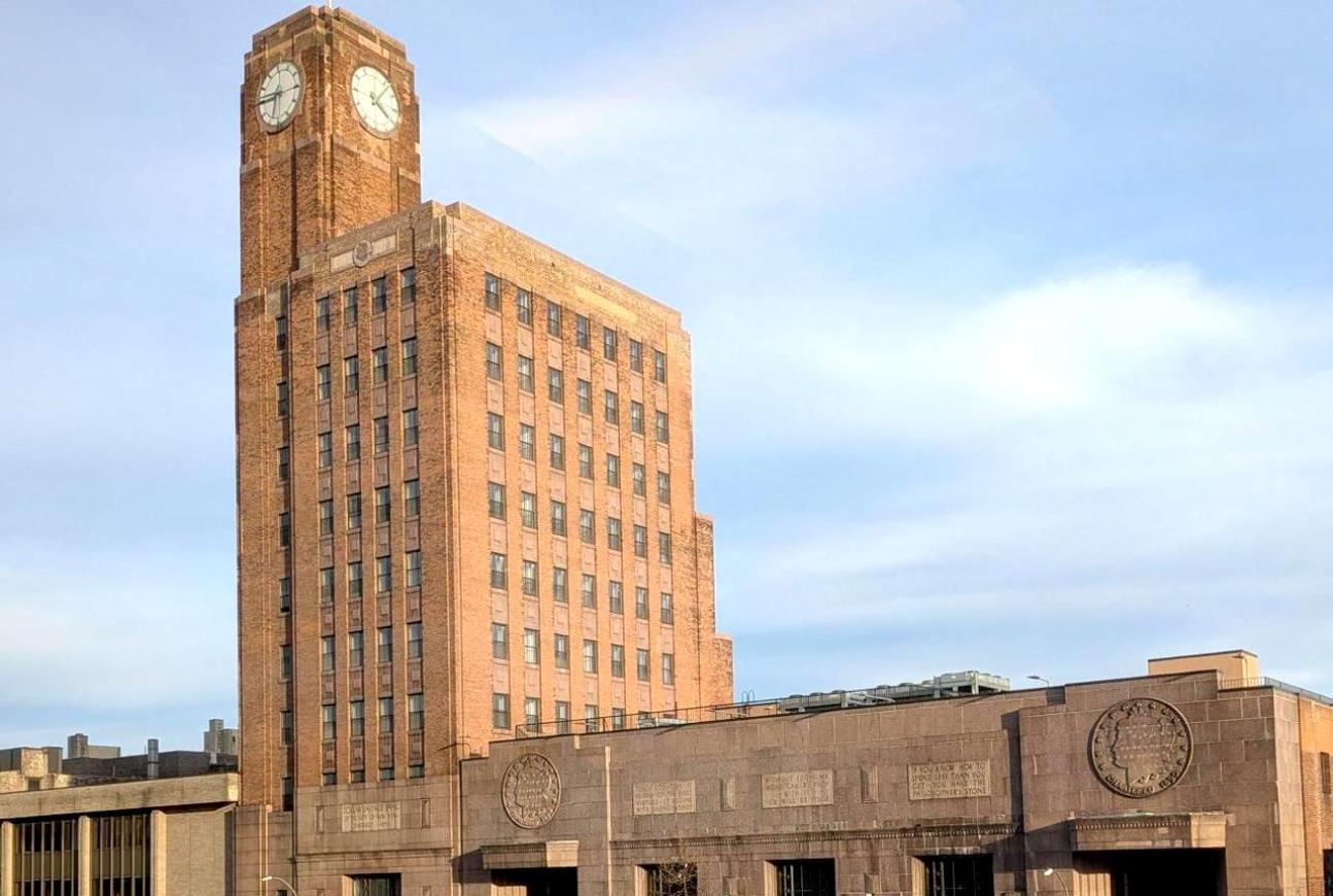 Bedford Park: “The Lehman Grand” Lehman College’s First Dorm Opens