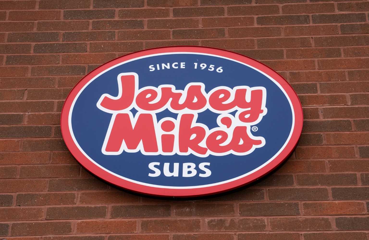 Jersey Mike’s shares recover from disappointing debut to close near IPO price of $23