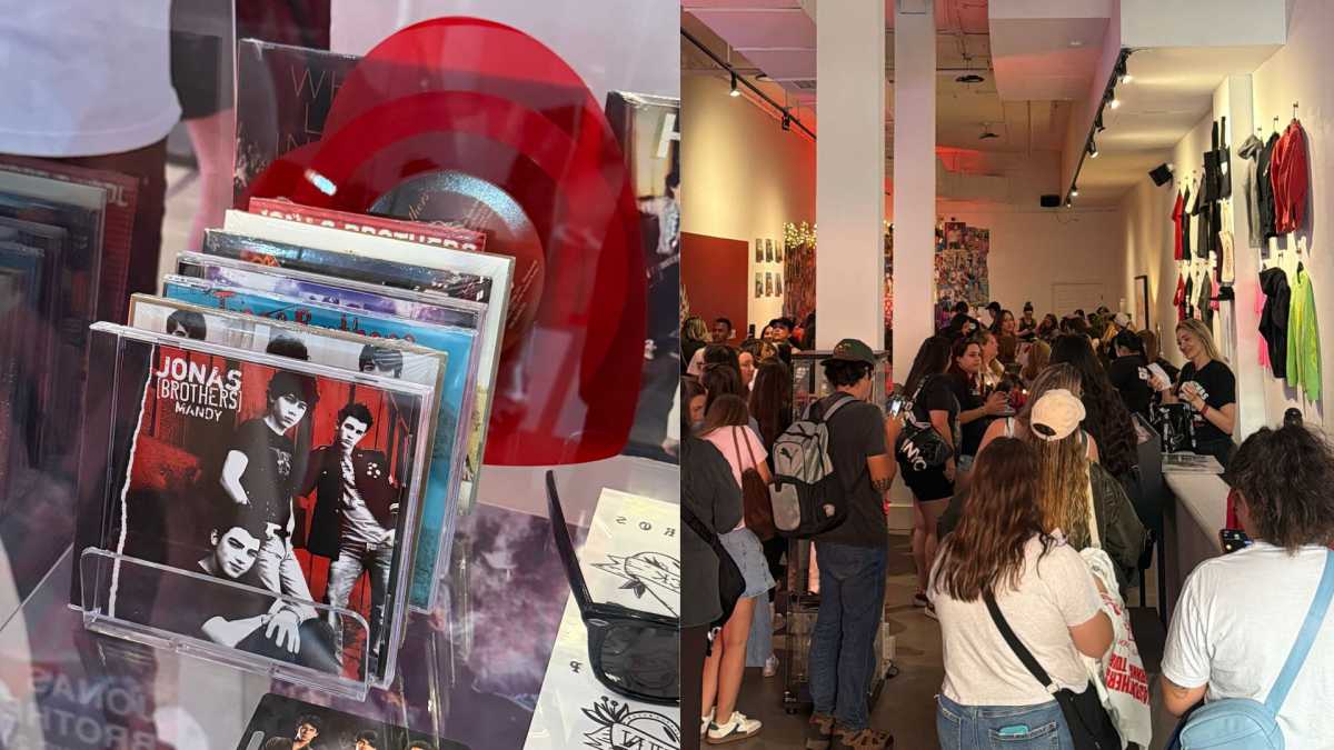 Fans line up and down the block to enter the SoHo Jonas Brothers ‘Burning Up All Over Tour’ pop-up