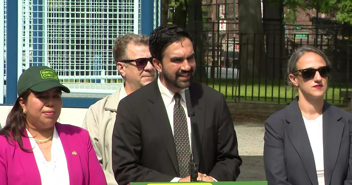 Coalition of minority-owned bodegas, supermarkets sues to stop Mayor Mamdani's city-run grocery store plan