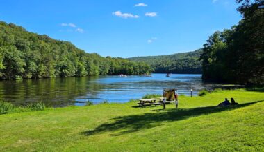 Between New York City And Hartford Is A Charming East Coast Town With Vibrant Parks, Tasty Eats, And Wildlife