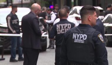 NYPD officers shoot, kill man with butcher's knife in Lower East Side apartment building