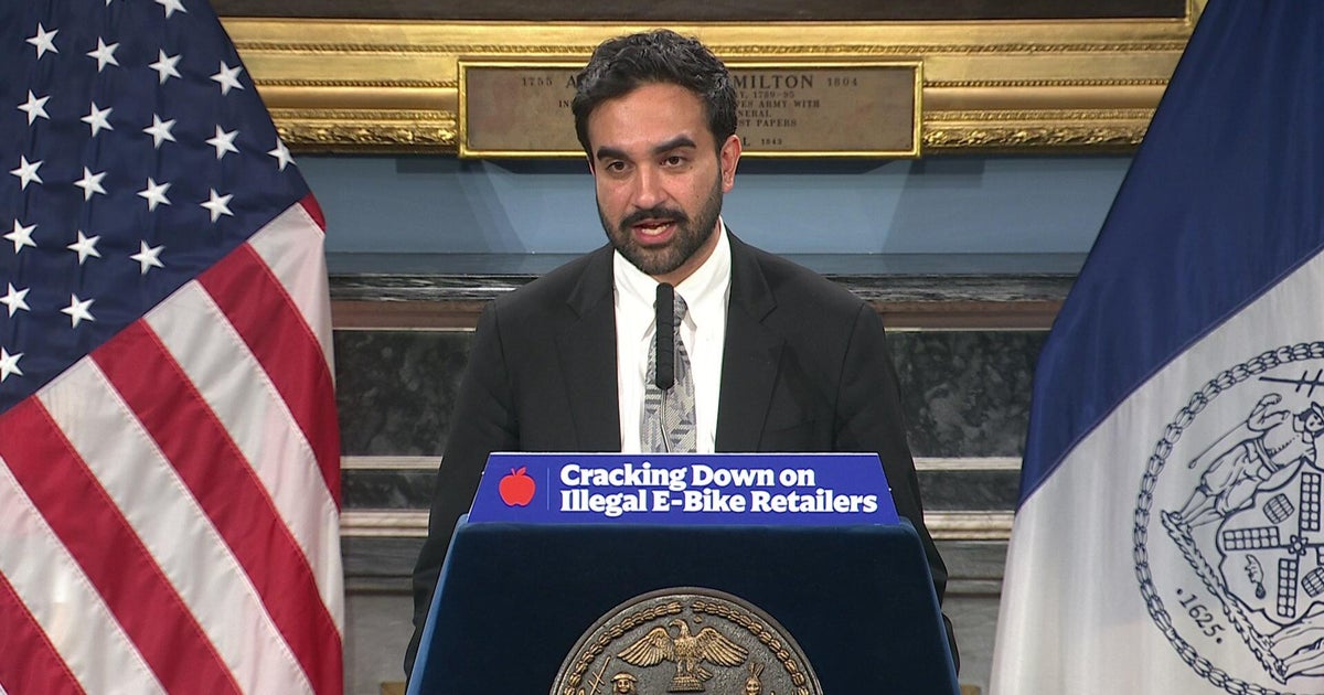 NYC Mayor Zohran Mamdani reacts to Speaker Johnson's "mini Mamdanis" remark