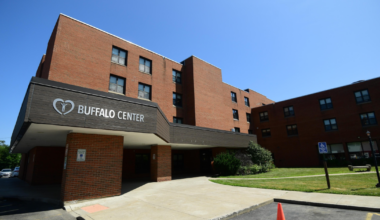 Report: NY Nursing Home Chain Improving Despite Problems