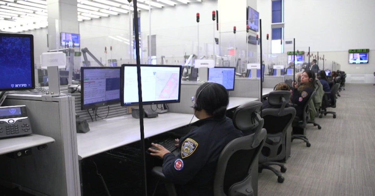 911 outage in the Bronx impacted around 1,700 calls overnight Tuesday, mayor's office says
