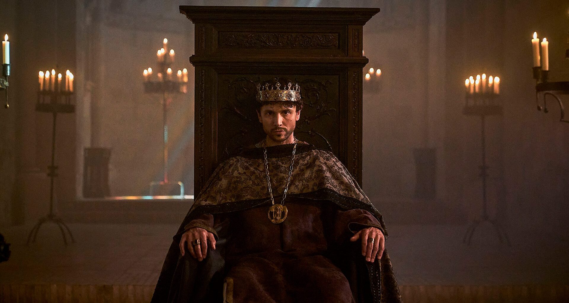 BBC Factual commissions Kings And Queens: The Story Of The Monarchy for BBC Two and iPlayer