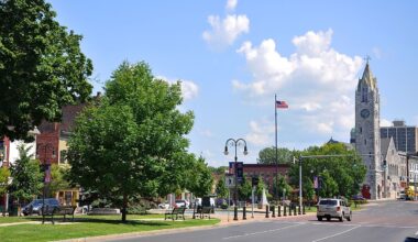 13 Best Towns In New York For Retirees