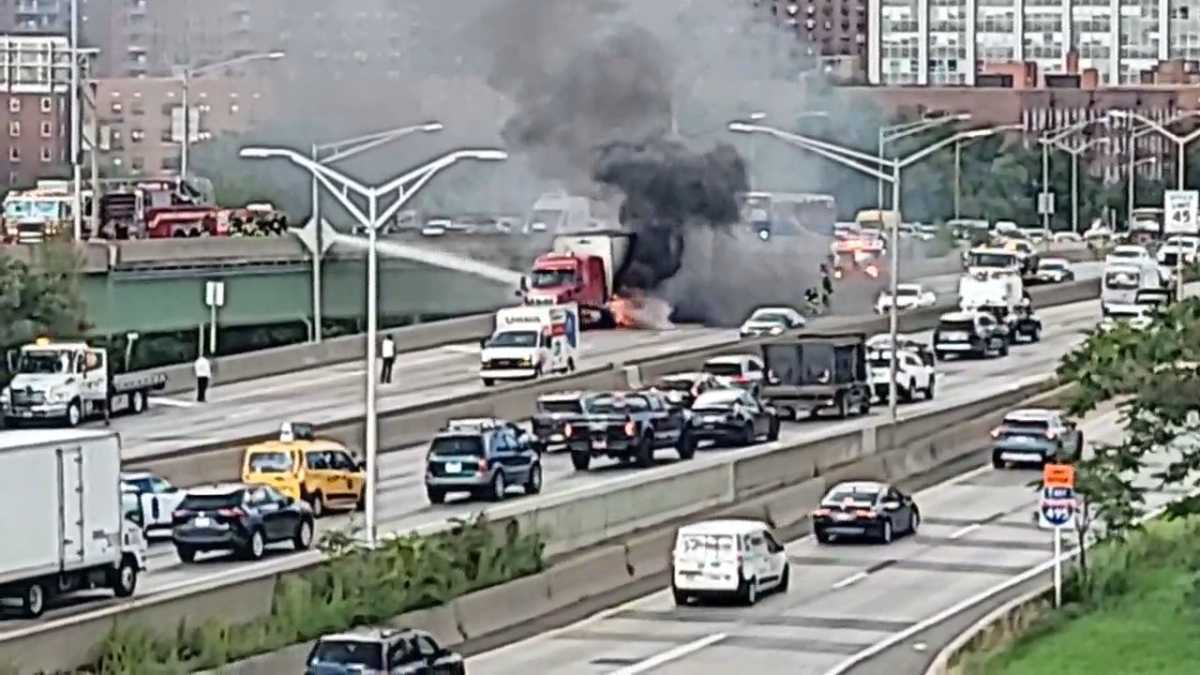 Tractor-trailer bursts into flames on Long Island Expressway in Elmhurst: FDNY – QNS
