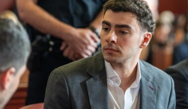 Luigi Mangione pleads guilty to federal stalking charges in killing of UnitedHealthcare CEO