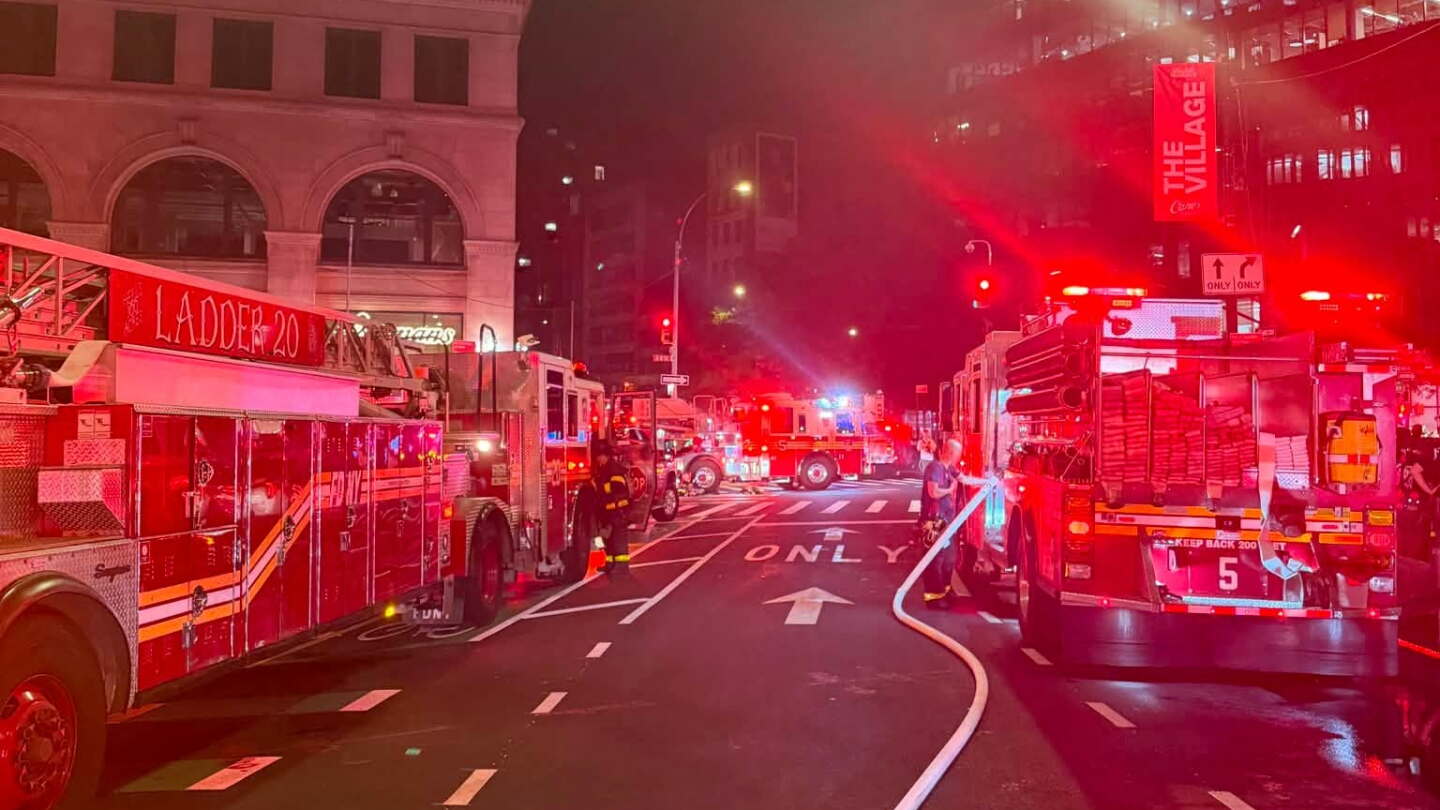 6 FDNY firefighters injured in Astor Place subway fire
