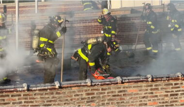 Cars blocking fire hydrants delay FDNY crews at 4-alarm Bronx fire
