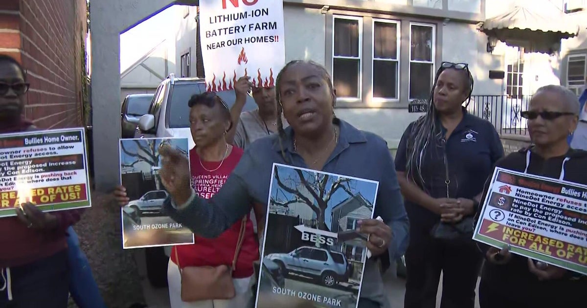 Rally in St. Albans, Queens opposes planned lithium-ion battery storage facility