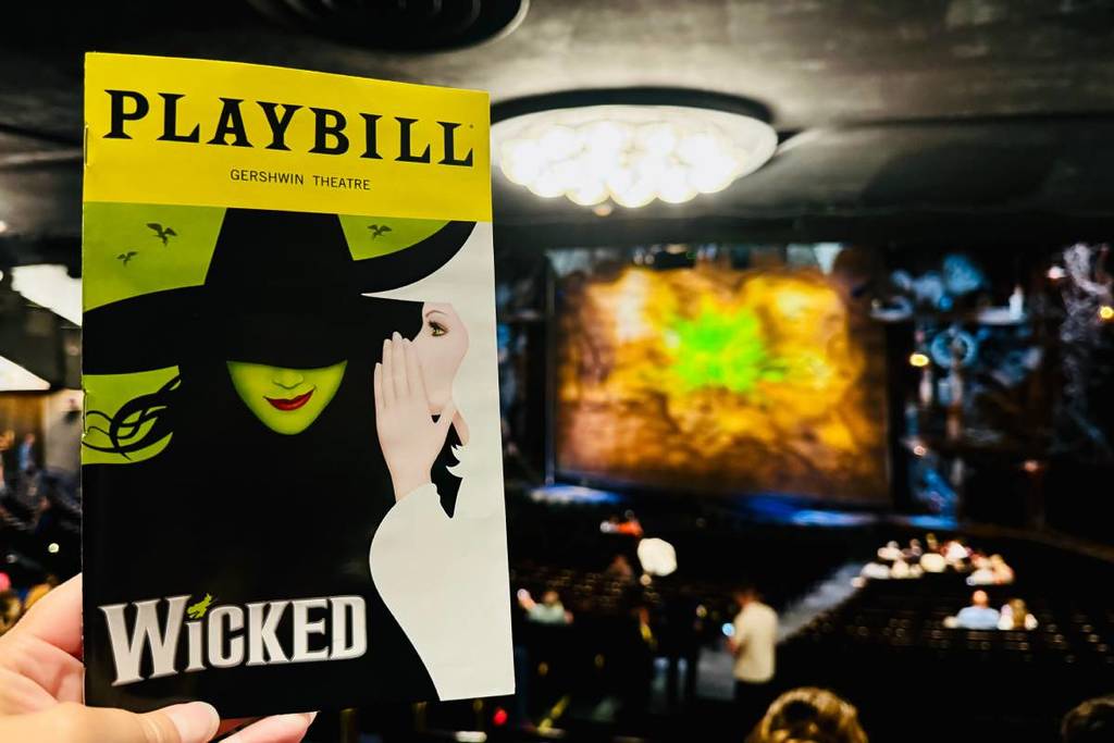 wicked broadway playbill
