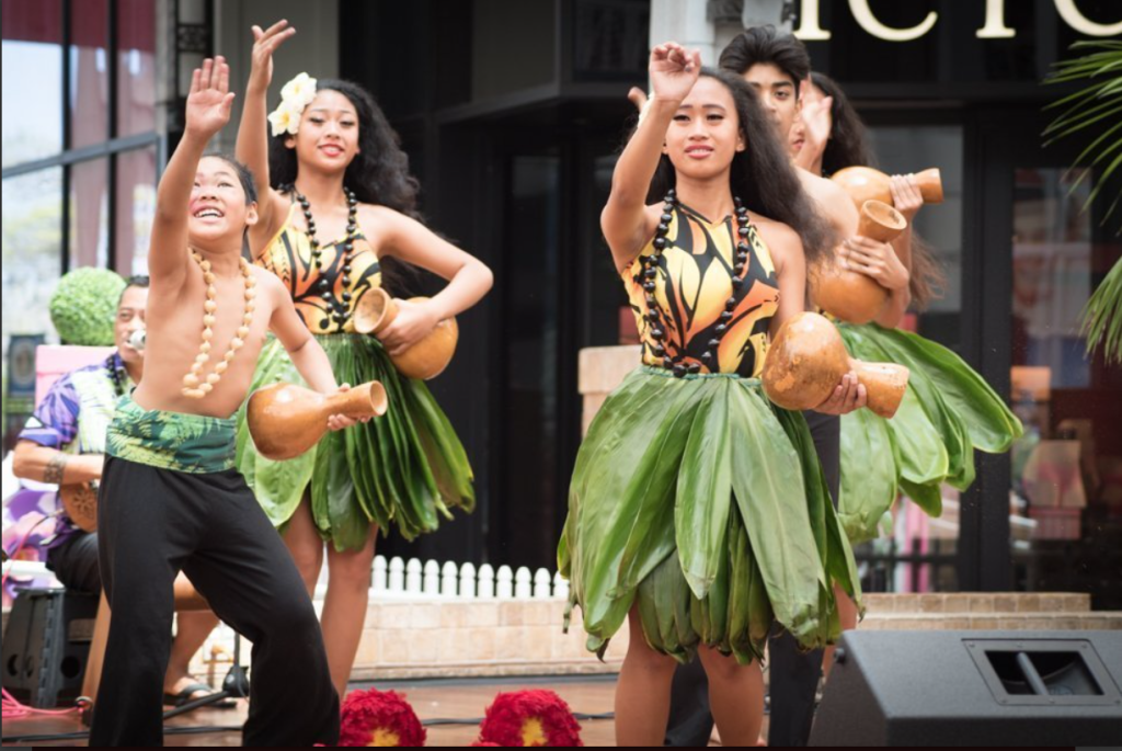 Queen Kaʻahumanu Center announces free monthly family events : Maui Now