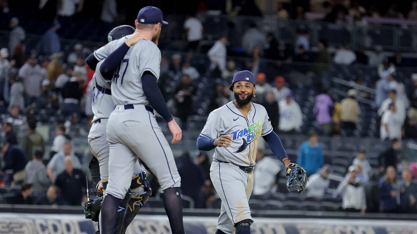 Rays Debut New Road Uniforms for AL East Clinching Win