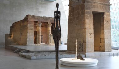 Installation view: Giacometti in the Temple of Dendur, the Metropolitan Museum of Art, New York, NY, 2026. Courtesy the Met. Photo: Anna-Marie Kellen.