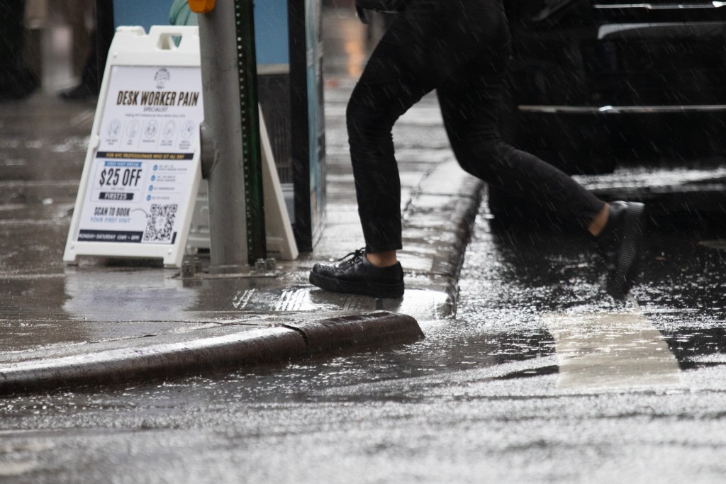 Torrential rain fell in Lower Manhattan,