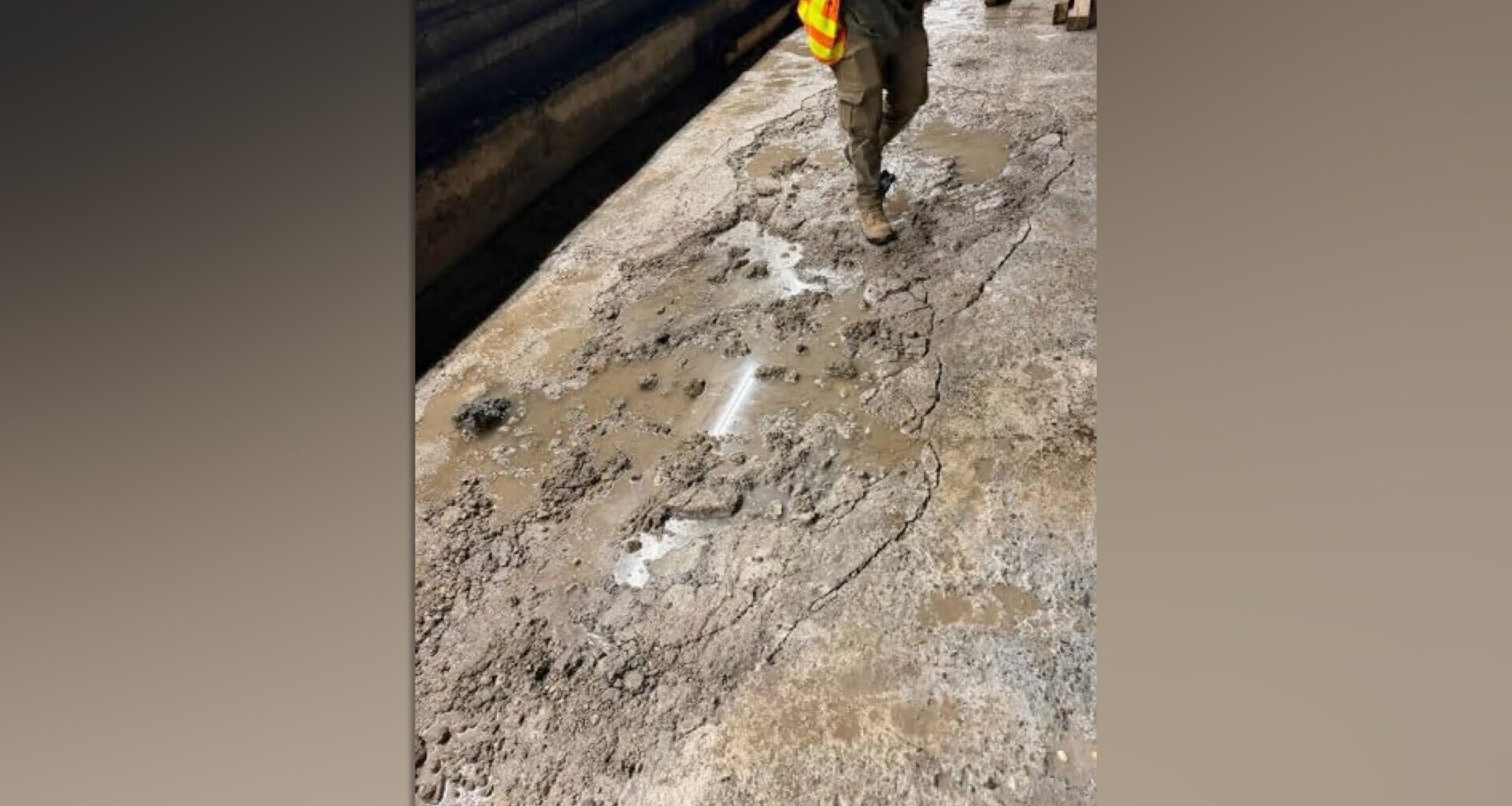 Downtown local subway service restored on Upper West Side after MTA discovers crack in tunnel