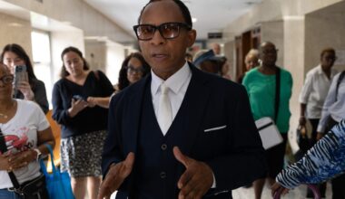 The Battle for the Brooklyn Democratic Party Goes to Court