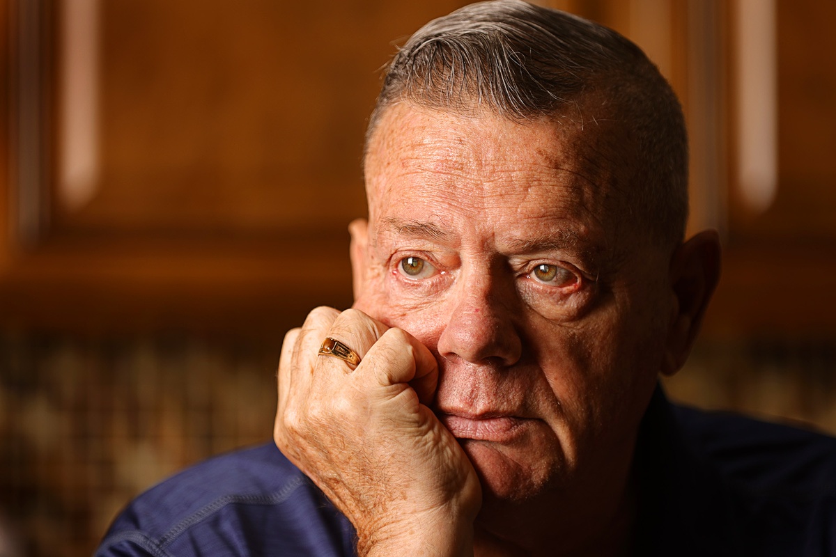 25 years later: a 9/11 survivor's story of loss, recovery and the book that helped him heal -
Las Vegas Sun News