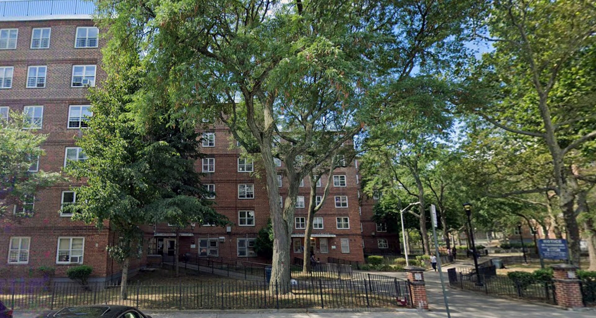 Suspect arrested for gunpoint rape of delivery worker on Staten Island is 14 years old
