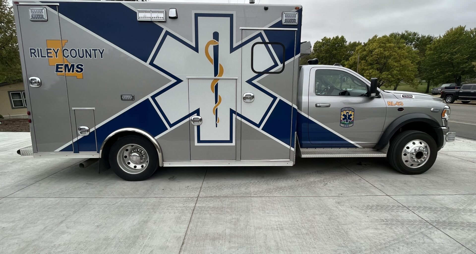 19-year-old seriously injured after being struck by vehicle