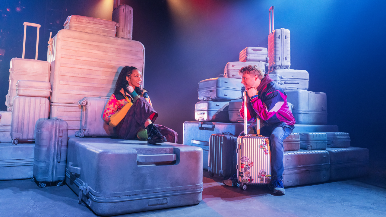 Two Strangers (Carry a Cake Across New York) Sets Closing Date on Broadway | Broadway Buzz