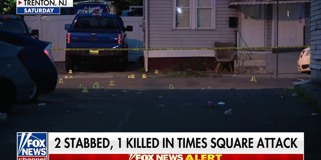 Crime concerns rise after deadly NYC stabbing spree, Chicago weekend shootings