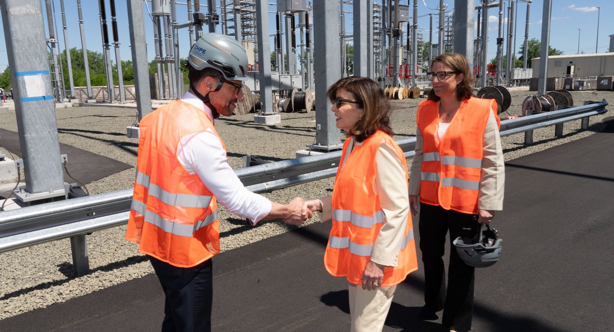 $6 billion power line from Canada to NYC flowing below capacity, experts say