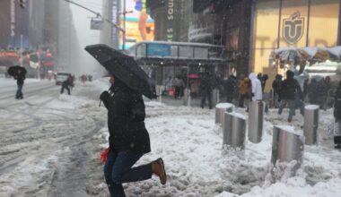 Trump again blocks $252M of blizzard relief funds for NY, NJ