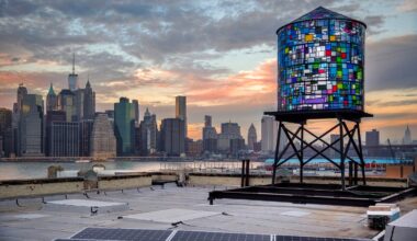 Tom Fruin’s iconic water tower sculpture in Brooklyn Bridge Park to be restored