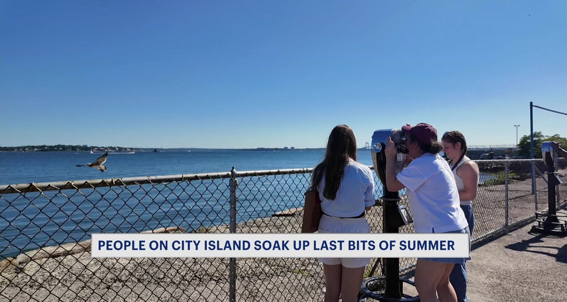 News 12 | Bronx | Bronx Community Shares Mixed Emotions As Summer Winds Down
