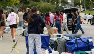 Nearly 4,850 first-year students move into Queen’s residences in Kingston