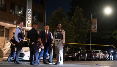 Mask-wearing gunman sought for shooting man to death on Brooklyn street