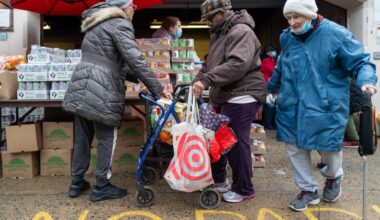 These 3 programs help New Yorkers afford food. Not many people know they exist.