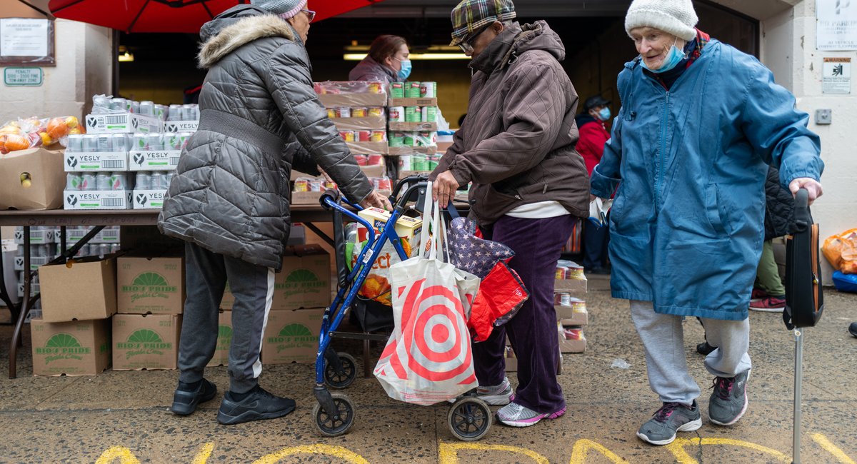These 3 programs help New Yorkers afford food. Not many people know they exist.