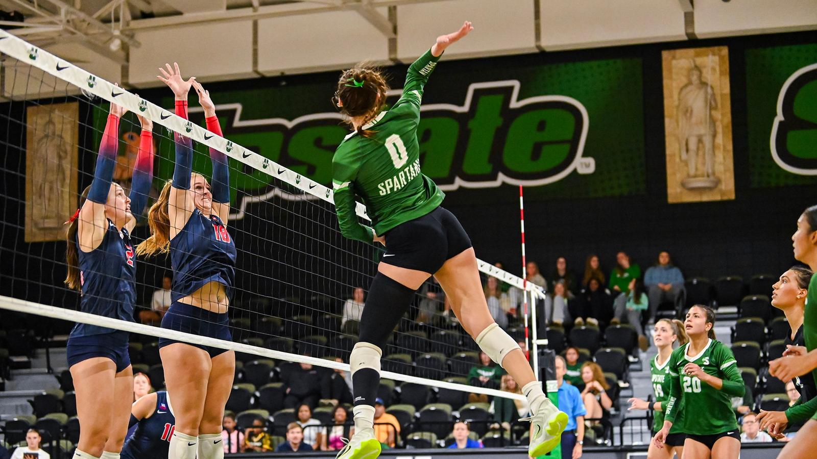 Spartans Rally Past Queens in Five-Set Thriller - University of South Carolina