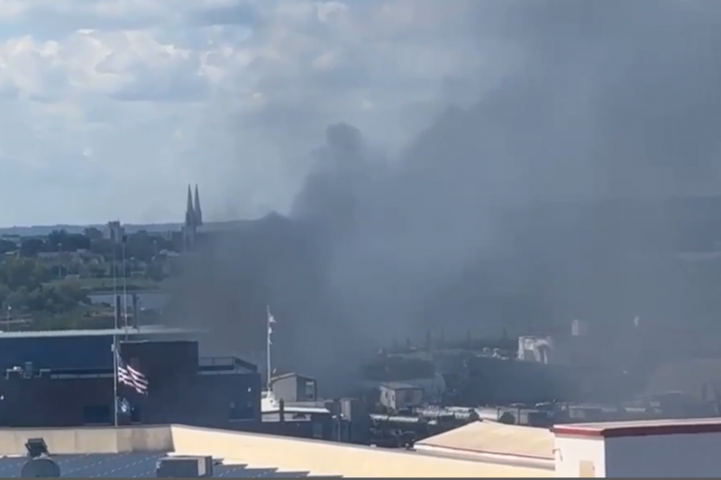 One dead after petroleum barge explodes off Staten Island, New York City One dead after petroleum barge explodes off Staten Island, New York City