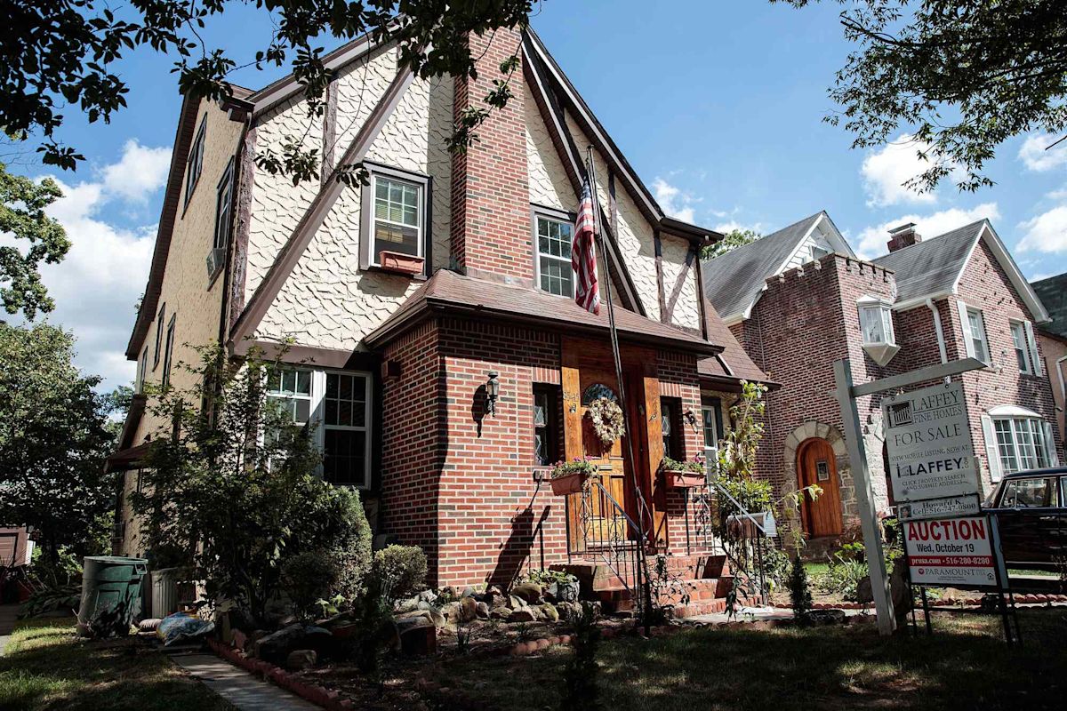 Donald Trump’s Childhood Home in New York City Sells for Nearly $2 Million