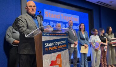 NYC teachers union flexes political muscle in bid to unwind Hochul support for Trump voucher plan