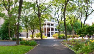 Niche ranks QCC as best community college in New York State – QNS
