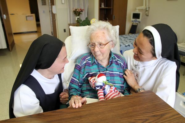 Benedictine Sisters Join Fight Against New York State Gender-Identity Care Mandate