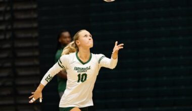 Volleyball Routs Brooklyn, Moves to 4-1