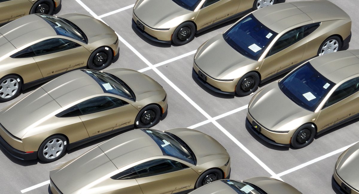 Are Tesla’s Cybercabs racing past NYC regulators?